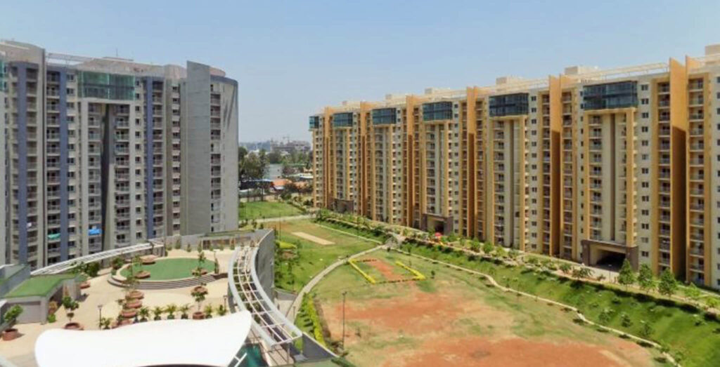 brigade-lakefront-03